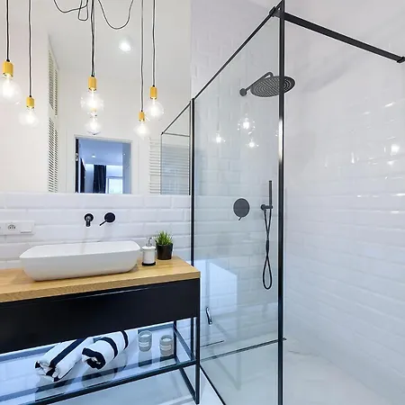 Apartmán Marina Glamour - 3pok, Widok Na Jezioro, Klimatyzacja, Parking Podziemny, Winda, Netflix